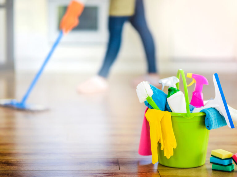 Boston Cleaning providing expert house cleaning and personal organizer services for homes.